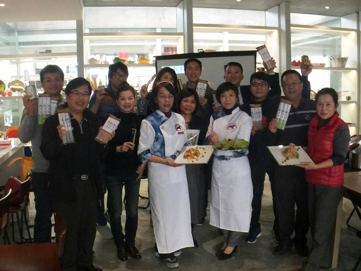 大呷麵本家[NoodlesOrigin]到iues做創意麵食料理